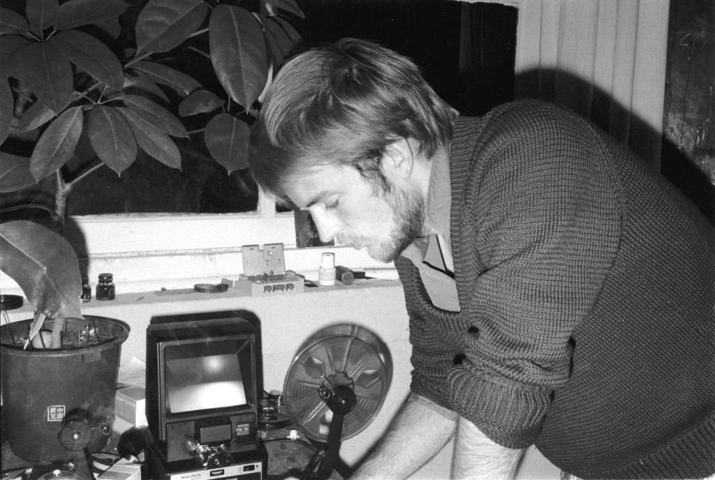 Kurt Brereton, editing Super8 films, Sydney, 1981, 