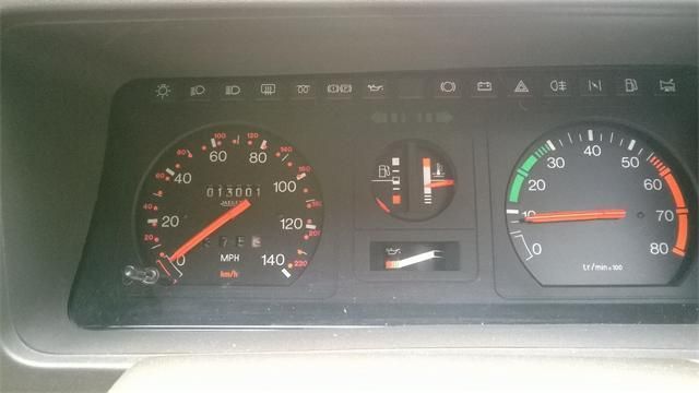 renault20dash_zps76fe9d9c.jpg