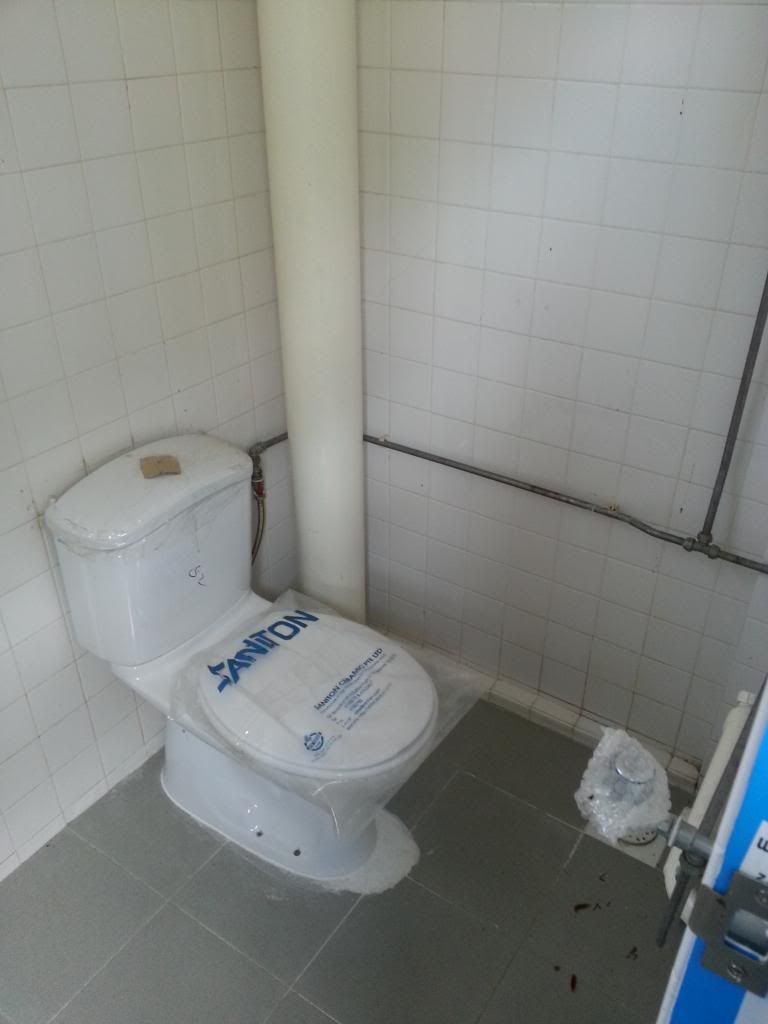 KitchentToilet_zps2f872adc.jpg