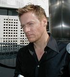 photo bryanadams_zpsb9104c23.jpg