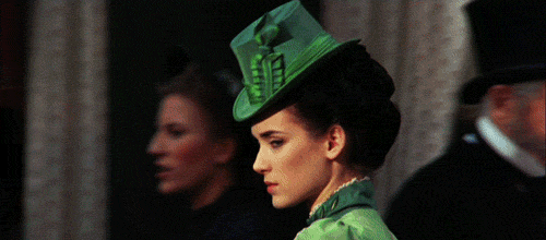 photo tumblr_mt9jh9S20T1so1viro1_500_zps105bb5c1.gif