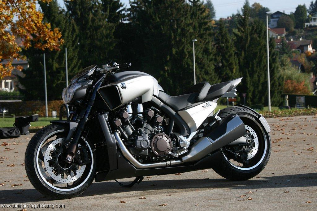 di-2015_yamaha_vmax-3649b6bd1cb2ee4f11fda7e0928cab75jpg_zpse7cd42c7.png