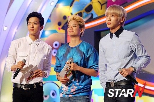  photo Q10rWhn_zps7461ad97.jpg