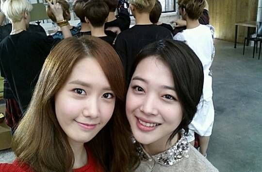  photo EXO-Sulli-YoonA_1380820061_af_org_zpscf6d1434.jpg