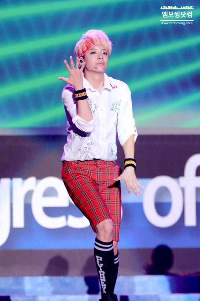 photo F7QyDVQ_zpsa1ca1090.jpg