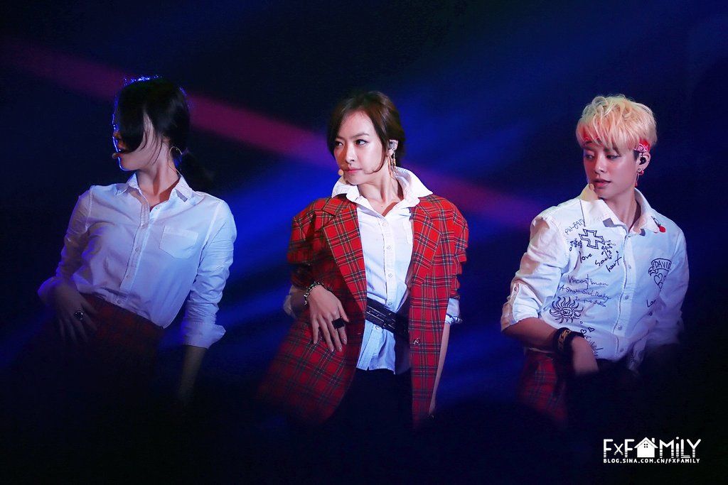 photo MvFjQEW_zps30f7cfe9.jpg