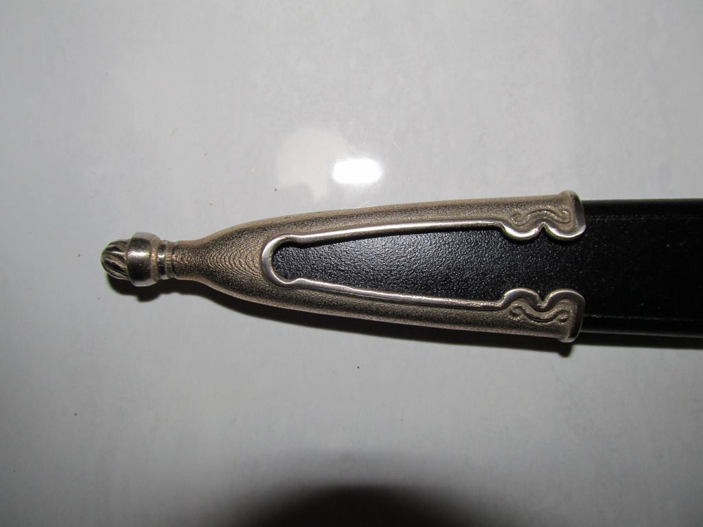 Arms & Armor Town Guard Sword, Scabbard & Baldric Review SBG Sword Forum