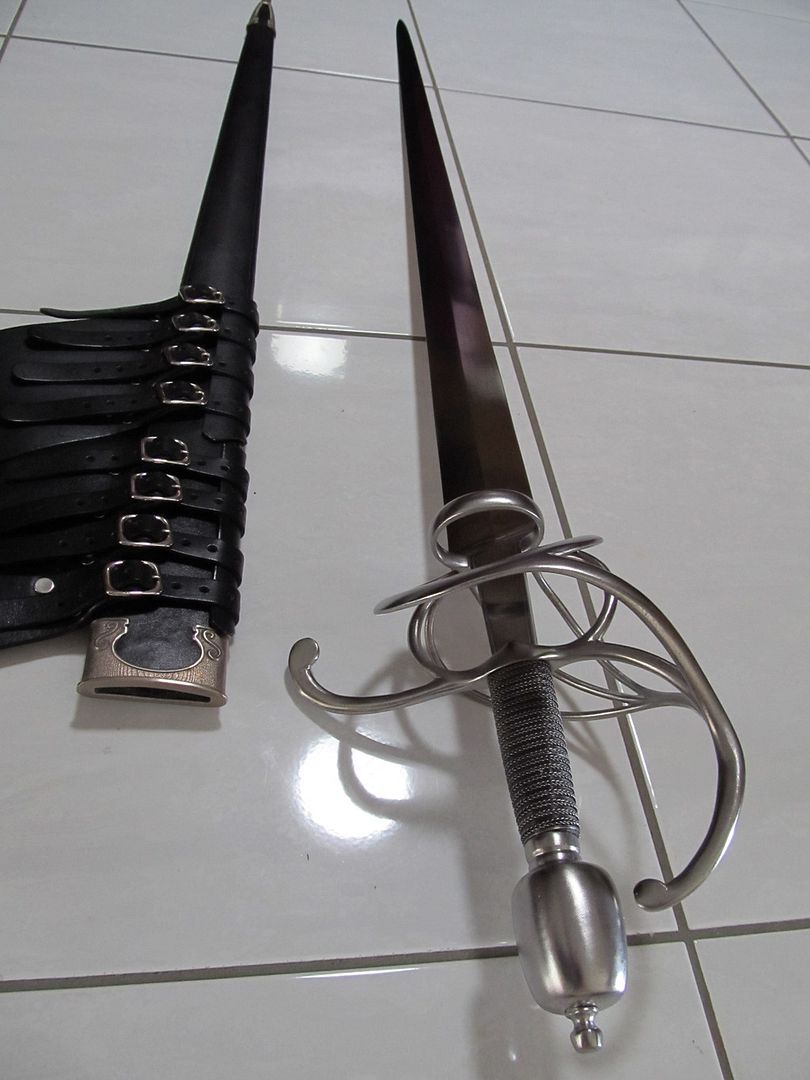 Arms & Armor Town Guard Sword, Scabbard & Baldric Review SBG Sword Forum